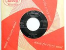 WALLY WIGGINS 45 Maybelline / Sweeter Than Sweet R&B Rocker 1960 m317
