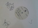 MOTHER LOVE BONE (Pearl Jam) authographed test pressing + xtra PJ item