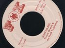 1655 TYRONE DAVIS-MARCUS JNR-FOX-(BURNING SPEAR-MARCUS GARVEY)-RARE REGGAE 45 7