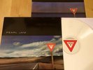 PEARL JAM - YIELD - White Vinyl, With Insert, Unplayed, Import Limited Edition