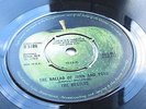 THE BEATLES ORIGINAL 1969 UK 45 BALLAD OF JOHN AND YOKO RARE DINKED CENTRE PRESS
