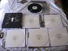 METALLICA DEATH MAGNETIC  WIHITE VINYL BOX FULL SIGNED  LIMITED TO 50 MINT