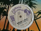MIGHTY DIAMONDS-WICKED  A FIGHT-AFRICAN MUSEUM 12