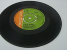 NU BEAT/MR. RYHA - LLOYD TYRELL  [REGGAE INST.]  7