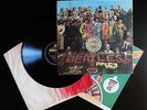 THE BEATLES SGT PEPPERS RED INNER SLEEVE AND CUT-OUTS INSERT UK MONO 1ST PRESS