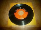 John Lee Hooker- Money / Bottle Up And Go   IMPULSE