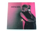 AVENGERS S/T 12
