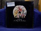 QUEEN VERY RARE SEALED LP A DAY AT THE RACES 1976 USA 1ST PRESS W/RARE STICKER