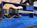 PEAVEY  T-40 HARD BODIED BASS GUITAR