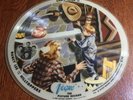 VINTAGE VOGUE PICTURE DISC RECORD R-744 : JUDY & JEN NANCY LEE & THE HILLTOPPERS