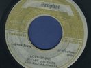 1528 VIVIAN JACKSON & PROPHETS-LOVE OF JAH-PROPHET  REGGAE 45 7