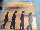 ECHO AND THE BUNNYMEN 'SONGS TO LEARN & SING' LP + BONUS 7'' + LYRIC BOOKLET