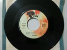 VINYLE 45T 5 GENTLEMEN QU'AS TU KATIOUCHA : JUKE BOXE BIEM