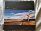Pearl Jam-Yield OrIginal LP Epic 1998 Vedder Gossard Ament Grunge Rock DICUT NM