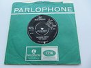 THE BEATLES   ORIGINAL  1966 UK 45  PAPERBACK WRITER   small p  EXCELENT