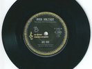 AC/DC HIGH VOLTAGE SOUL STRIPPER ALBERTS AP-10829 OZ 1975 BON SCOTT ROO LABEL