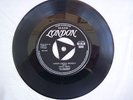 CHUCK BERRY, SWEET LITTLE SIXTEEN, REELIN' AND ROCKIN',1958,VG+ CONDITION