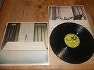 WIRE   CHAIRS MISSING  CAT NO SHSP 4093  ORIGNAL VINYL