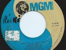 70's Crossover Soul 45 George Jackson 'How Can I Get Next To You' MGM Hear