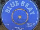 SYKO AND THE CARIBS DO THE DOG ORIGINAL UK BLUE BEAT 45 CLIP