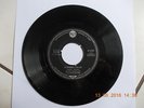 Elvis Presley with Scotty and Bill. Mystery Train RCA 47-6357 I forgot to rememb