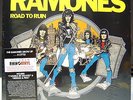 RAMONES  