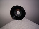BETTY JAMES - I LIKE THE WAY YOU WALK/SALT IN YOUR COFFEE- GREAT RARE SOUL R&B