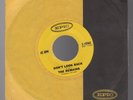 Orig THE REMAINS Don't Look Back/Me Right Now 45 Boston 60's Garage Fuzz EX Epic