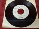Minzi Berry - Those Teardrops in Your Eyes / Don't You Dare To Cry 45 Score Soul