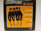 ONE FINE DAY THE CHIFFONS 1962 on Laurie Vinyl Near Mint