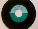 Brewster Crew-Outta My Life/I'm One Who Know-Lifeline Records-Rare Detroit Soul