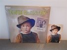 Elvis Presley . Elvis Country  . Shrink Wrap . Inner Sleeve . Bonus Photo . LP