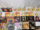 26x Neil Diamond 45:Sweet Caroline,Holly Holy,Solitary Man,Brooklyn Roads,Cherry
