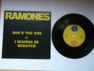 Ramones - She´s the one/I wanna be sedated - UK