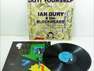 IAN DURY & THE BLOCKHEADS - 1979 fully signed Autogramm STIFF LP Do It Yourself