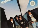 RAMONES LEAVE HOME SIRE SR 6031 US PRESSING(1977 with SHEENA)