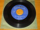 GROUP DOO-WOP 45 RPM - THE DODGERS - ALADDIN 3259 