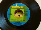J J Barnes  -  Baby Please Come Back Home/Chains Of Love  -  Revilot (-M)