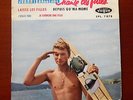 JOHNNY HALLYDAY -CHANTE LES FILLES - EP VOGUE 7878  FRANCE