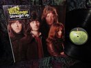 STICKER & SHRINK  1971 BADFINGER   STRAIGHT UP  Beatles 