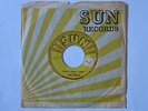 Singel Sun Record 224 Carl Perkins Original with Push Marks