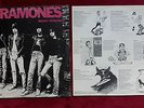 Vinyl, RAMONES - Rocket To Russia (SIRE Records SR 6042) LP & OIS * NEAR MINT *