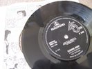 THE BEATLES Eleanor Rigby  SOLID CENTRE 1966    PARLOPHONE  superb EX+