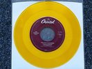 The Beatles - Yellow submarine/ Eleanor Rigby 7'' Single COLOURED VINYL