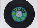 JACKPOT/ CASSIUS CLAY  -  DENNIS ALCAPONE   (73   REGGAE ROOTS 7