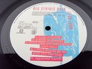 ELTON JOHN  REG STRIKES BACK 1st Press UK LP MUSEUM MINT PLAY VINYL