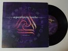 A PERFECT CIRCLE 3 Libras 7