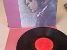 Bob Dylan 1975 Blood on the Tracks LP (PC 33235)