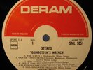 ’Igginbottom: ’Igginbottom’s wrench: ORIG. UK STEREO DERAM SML 1051 MINT-