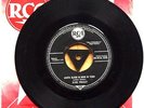 ELVIS PRESLEY SANTA CLAUS IS BACK IN TOWN b/w  BRING MY BABY BACK TO ME RCA 1025